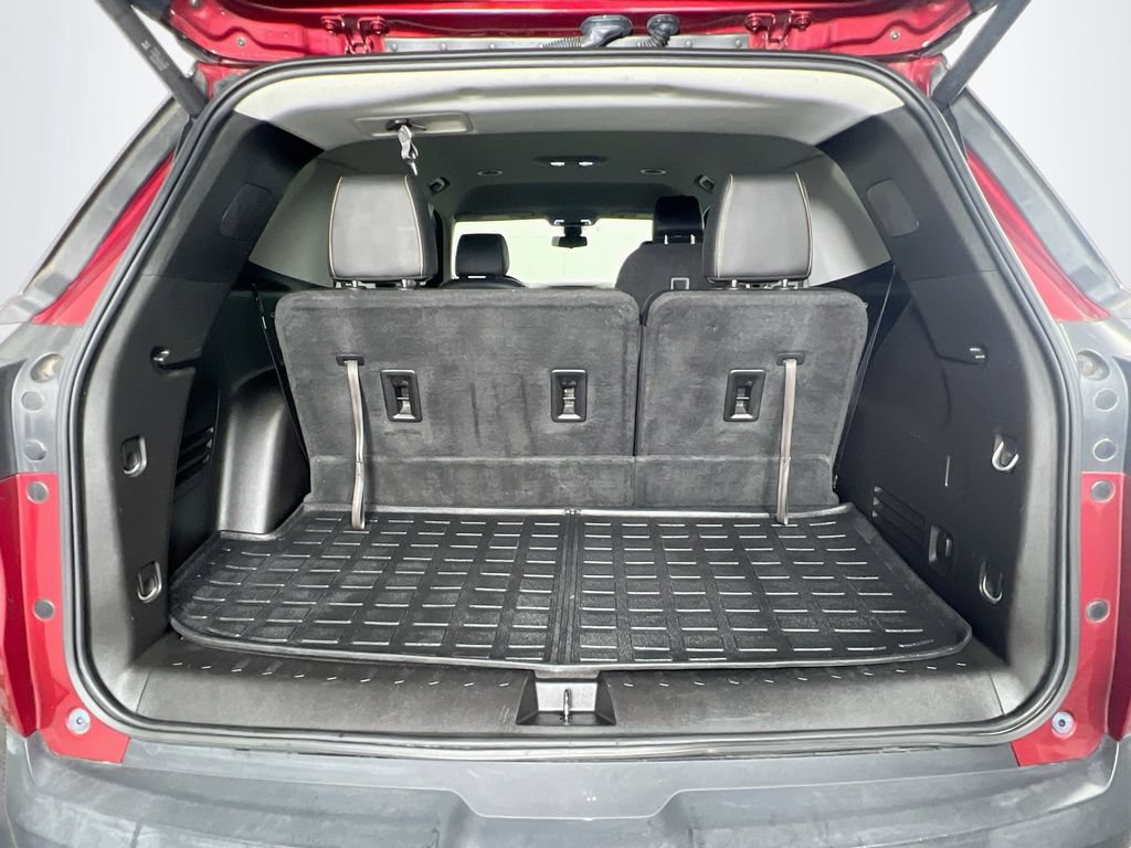 Used 2019 Chevrolet Traverse LT w/ LT Premium Package AWD/4WD image 30