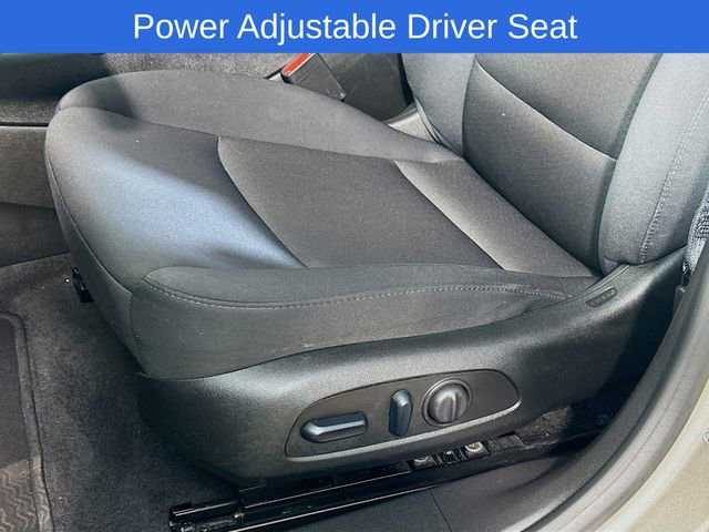 Used 2024 Chevrolet Malibu LT FWD image 9