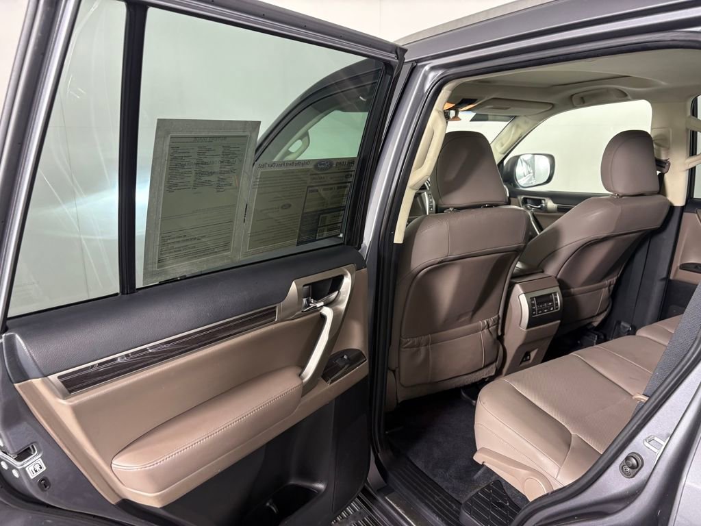Used 2020 Lexus GX 460 Premium image 27