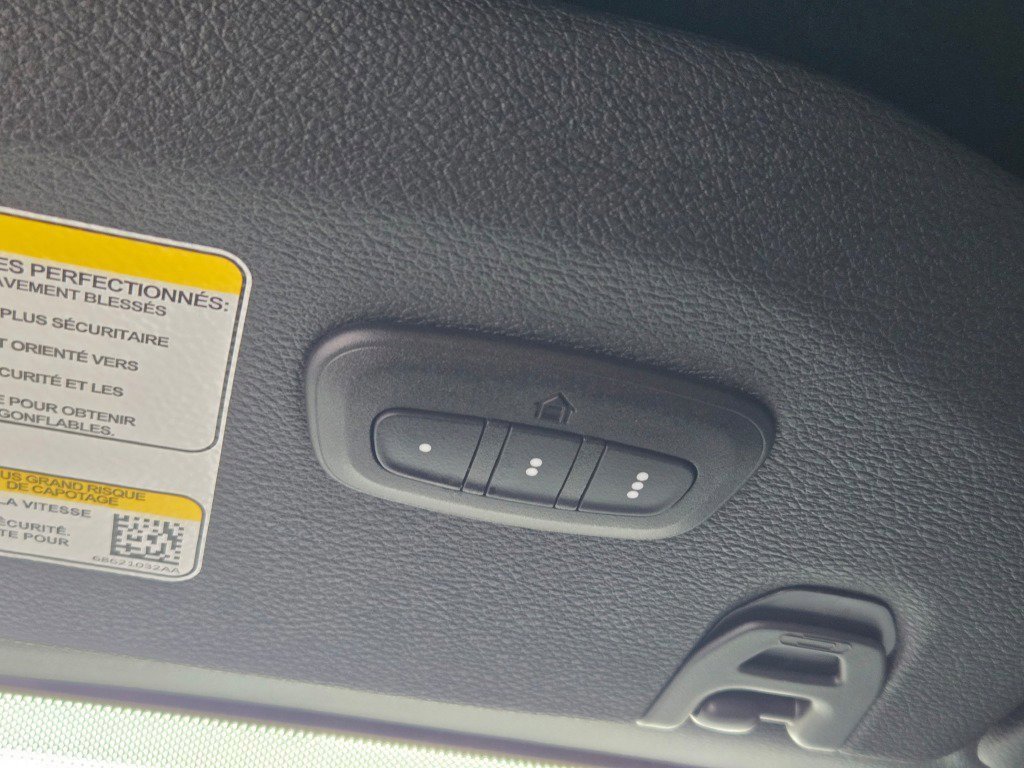 Used 2024 Jeep Wrangler Willys image 24