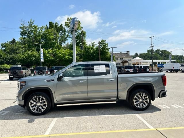Used 2025 GMC Sierra 1500 Denali w/ Denali Reserve Package AWD/4WD image 11