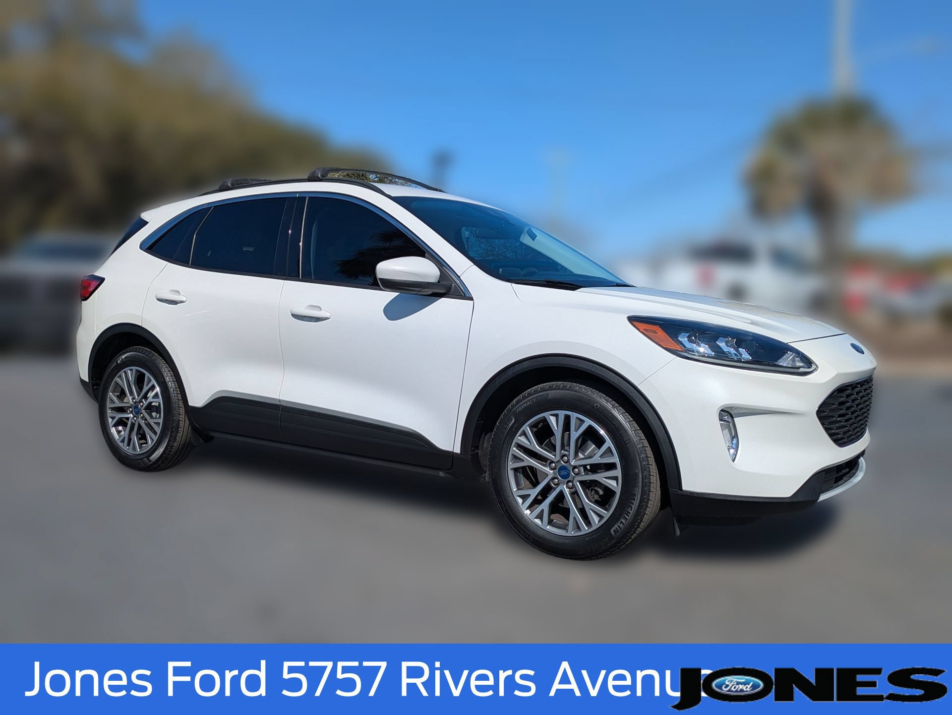 Certified 2022 Ford Escape SEL w/ Technology Package FWD image 3