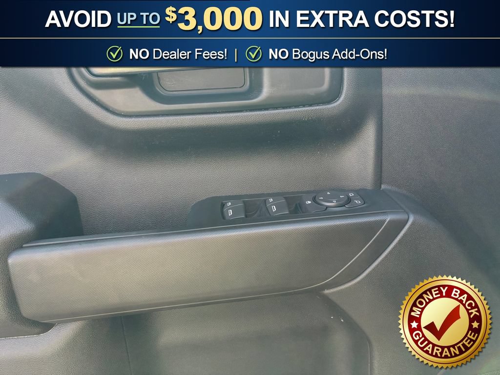 Used 2026 Chevrolet Silverado 1500 Custom Trail Boss w/ Turbomax Blackout Package AWD/4WD image 16