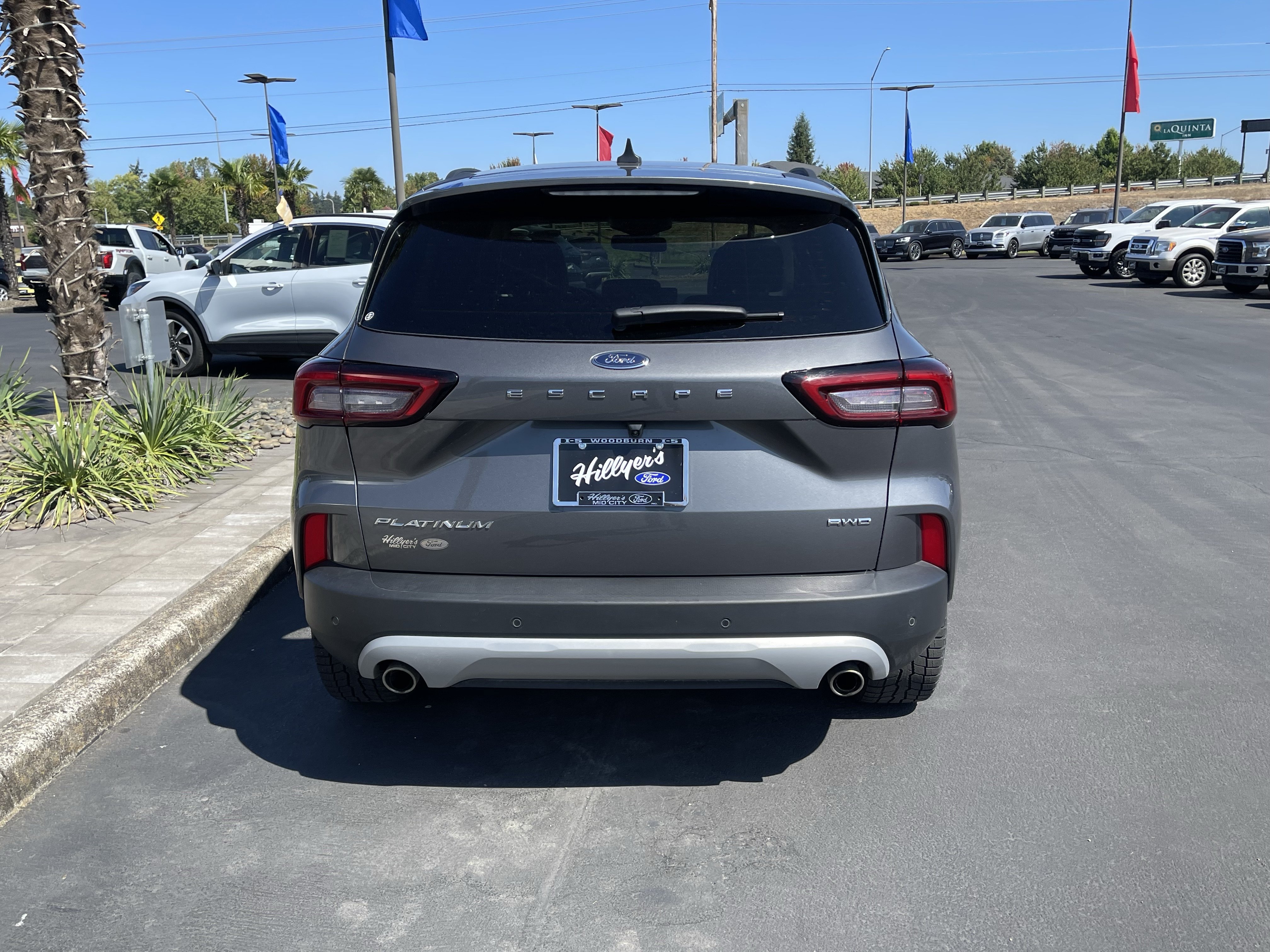 Certified 2025 Ford Escape Platinum AWD/4WD image 4