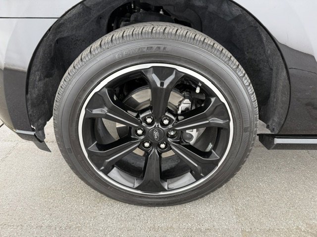 Certified 2023 Ford Expedition Limited RWD image 7
