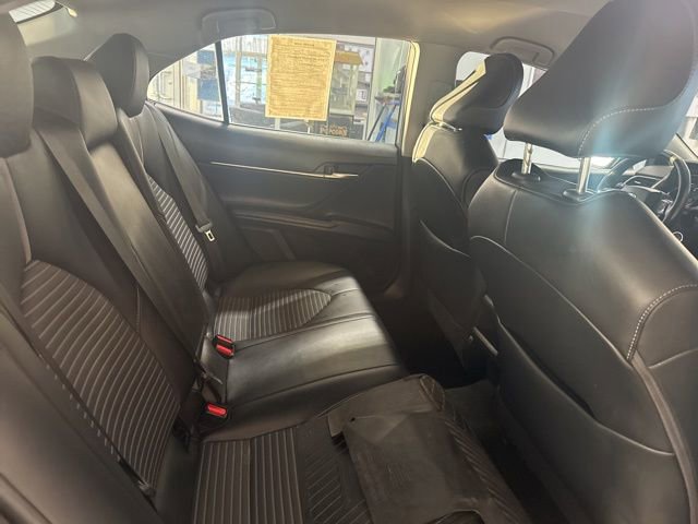 Used 2023 Toyota Camry SE FWD image 12