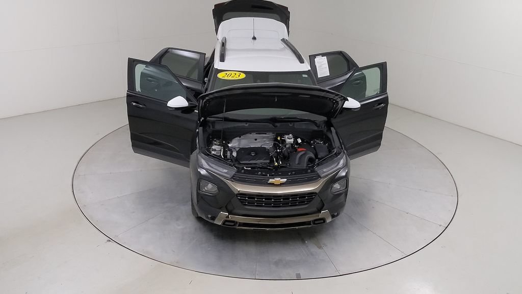 Used 2023 Chevrolet TrailBlazer ACTIV w/ Convenience Package AWD/4WD image 43