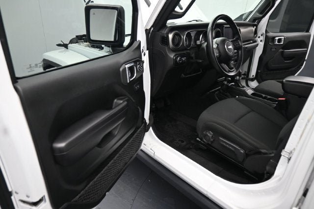 Used 2021 Jeep Gladiator Sport AWD/4WD image 27