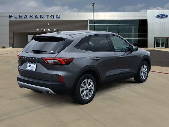 Certified 2026 Ford Escape Active w/ Tech Pack #1 FWD image 5
