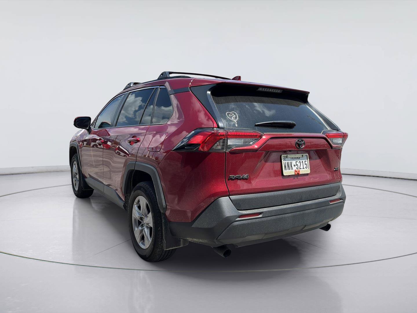 Used 2025 Toyota RAV4 XLE FWD image 5