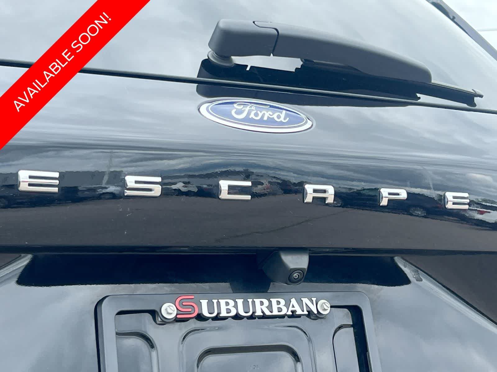 Certified 2023 Ford Escape Platinum w/ Premium Technology Package AWD/4WD image 12