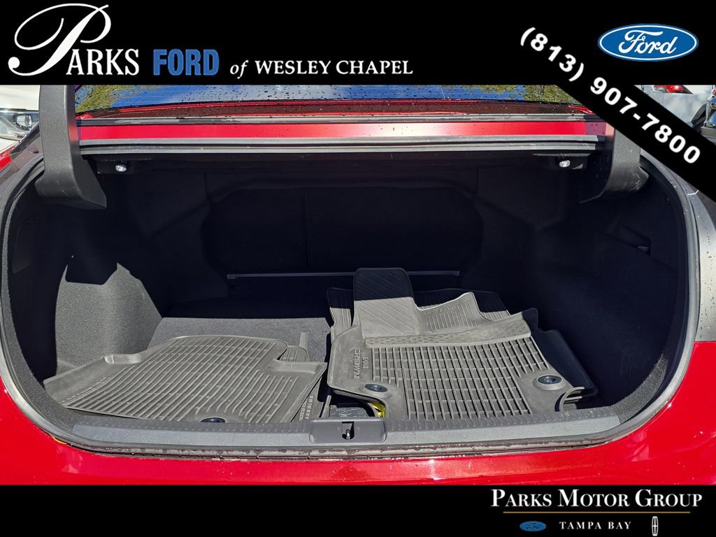 Used 2023 Toyota Crown image 8