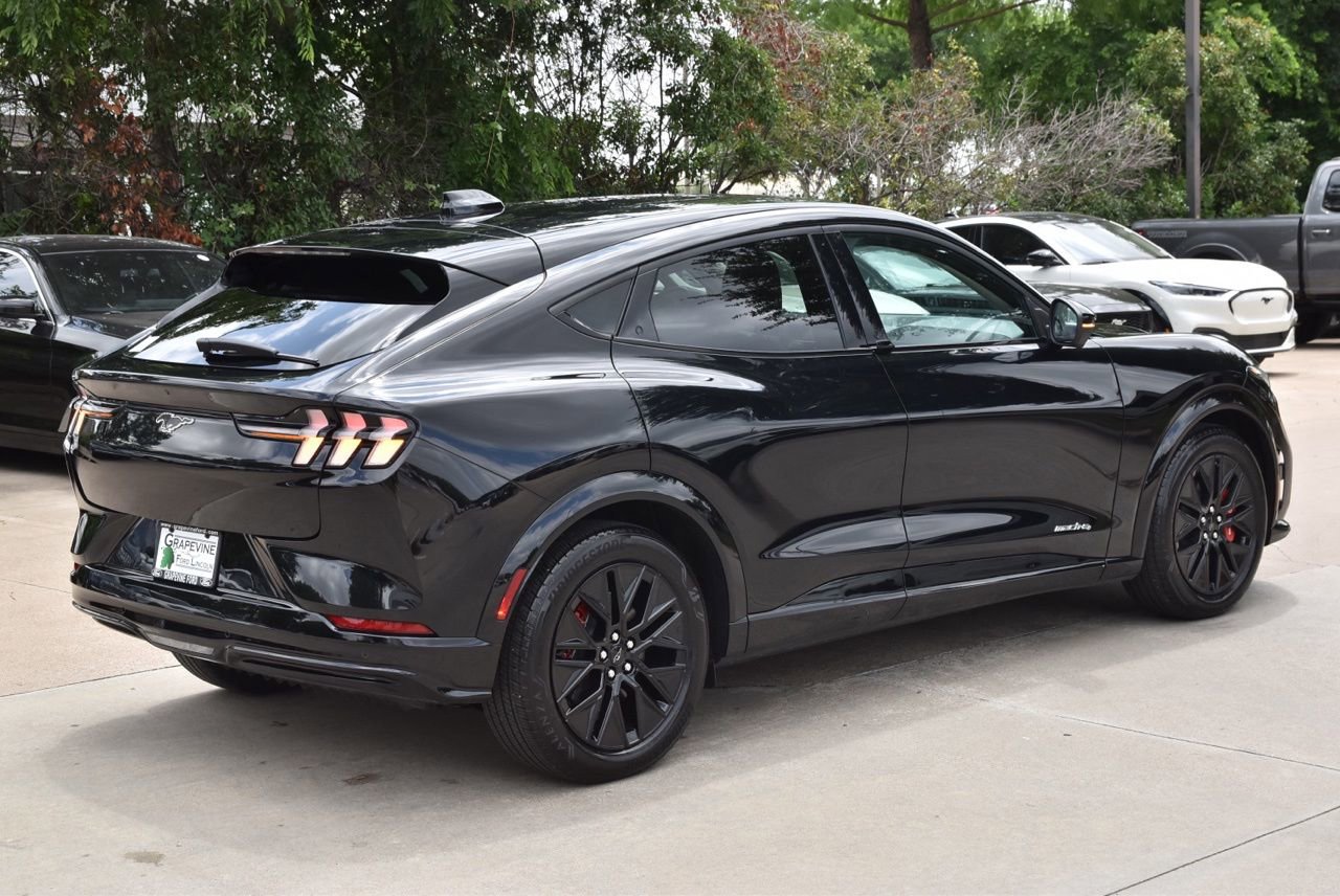 Certified 2025 Ford Mustang Mach-E Premium w/ Sport Appearance Package AWD/4WD image 7