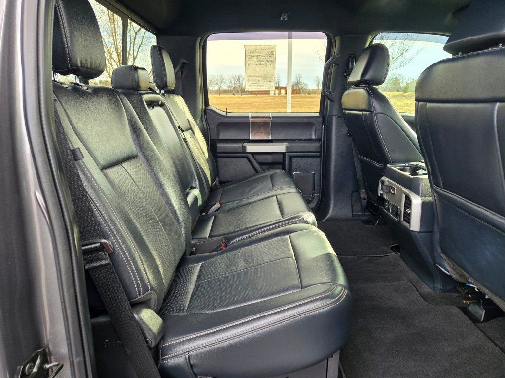 Certified 2022 Ford F250 Lariat w/ Snow Plow Prep Package image 10