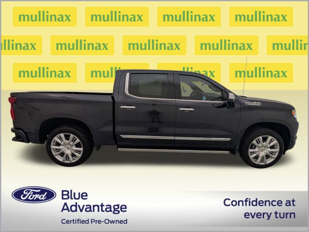 Used 2024 Chevrolet Silverado 1500 High Country w/ Technology Package image 8