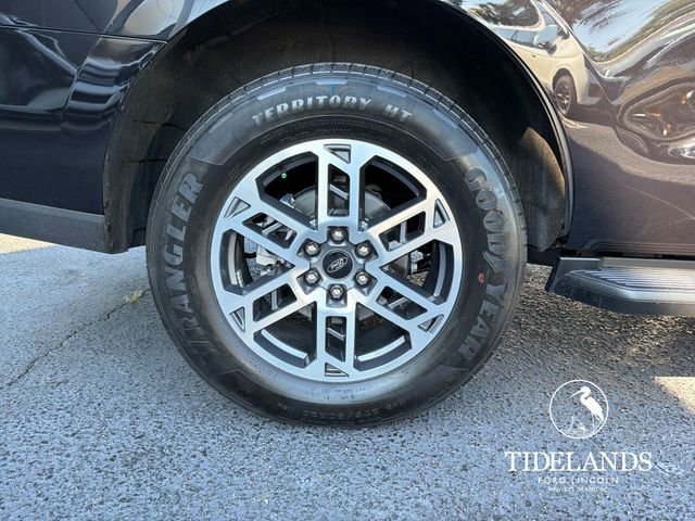 Certified 2025 Ford Expedition Active RWD image 35