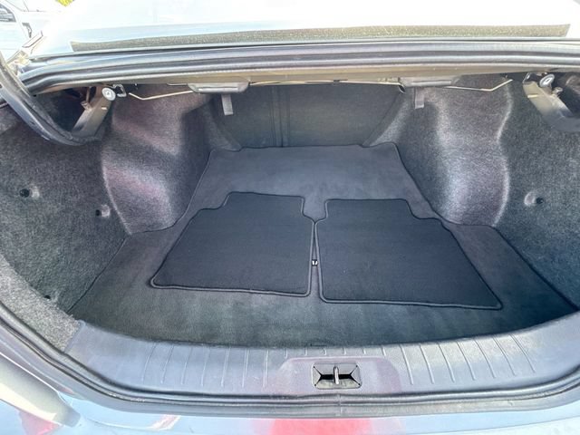 Used 2025 Nissan Altima 2.5 SV FWD image 24