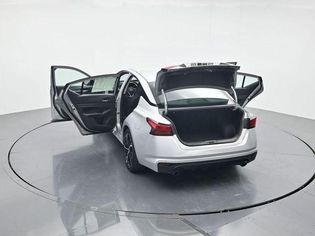 Used 2024 Nissan Altima 2.5 SR FWD image 44
