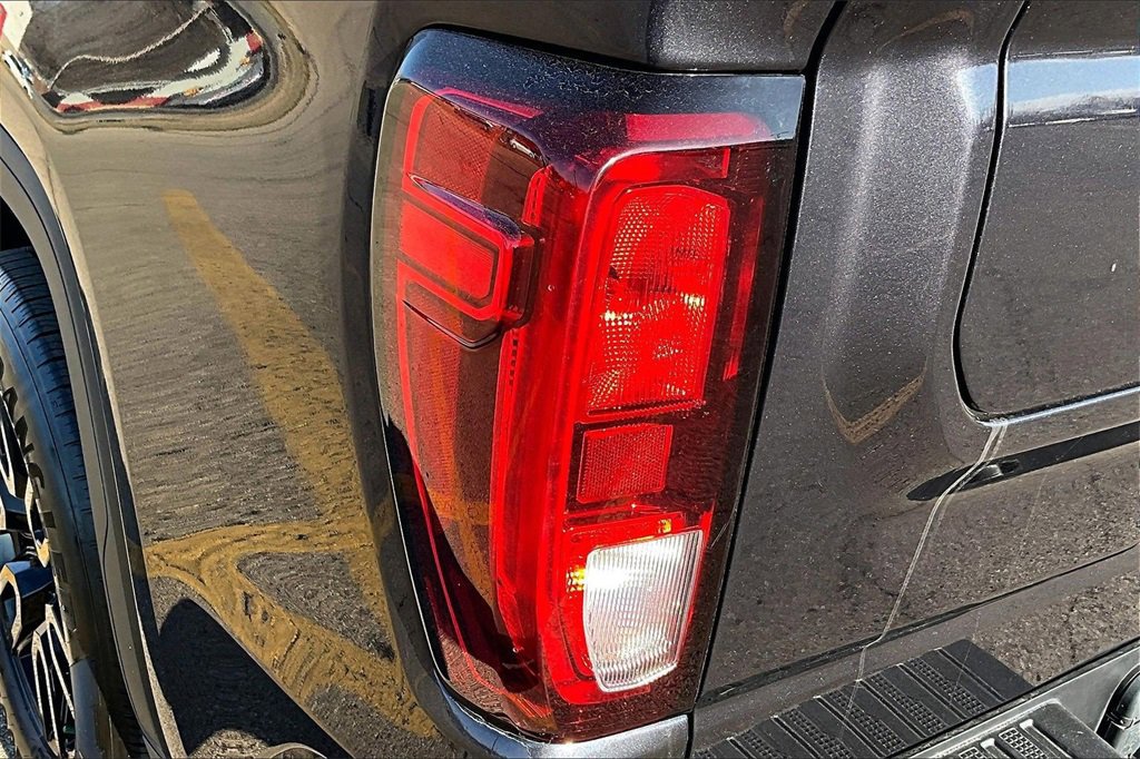 Used 2024 GMC Sierra 1500 Elevation w/ X31 Off-Road Package image 31