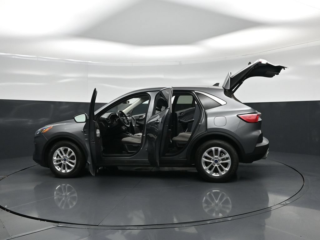 Certified 2022 Ford Escape SE FWD image 32