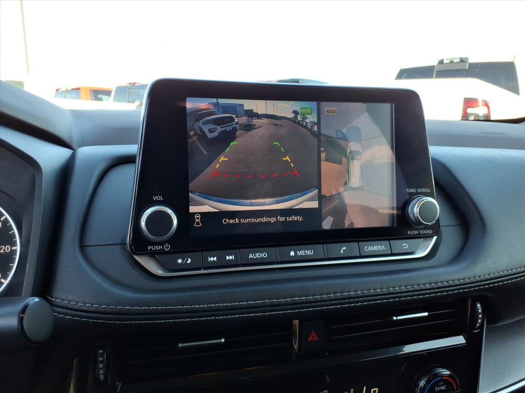 Used 2021 Nissan Rogue SV image 22