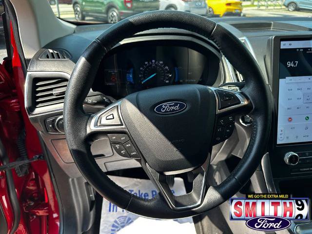 Certified 2024 Ford Edge Titanium AWD/4WD image 21