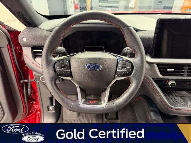 Certified 2025 Ford Explorer ST AWD/4WD image 10