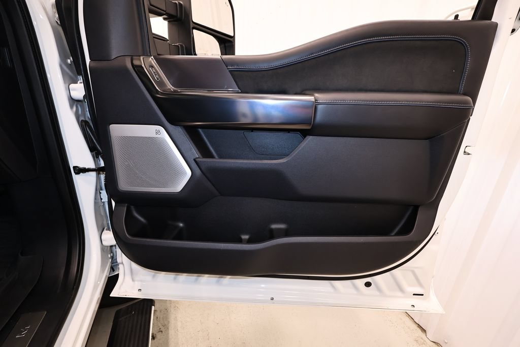 Certified 2026 Ford F350 Platinum AWD/4WD image 20