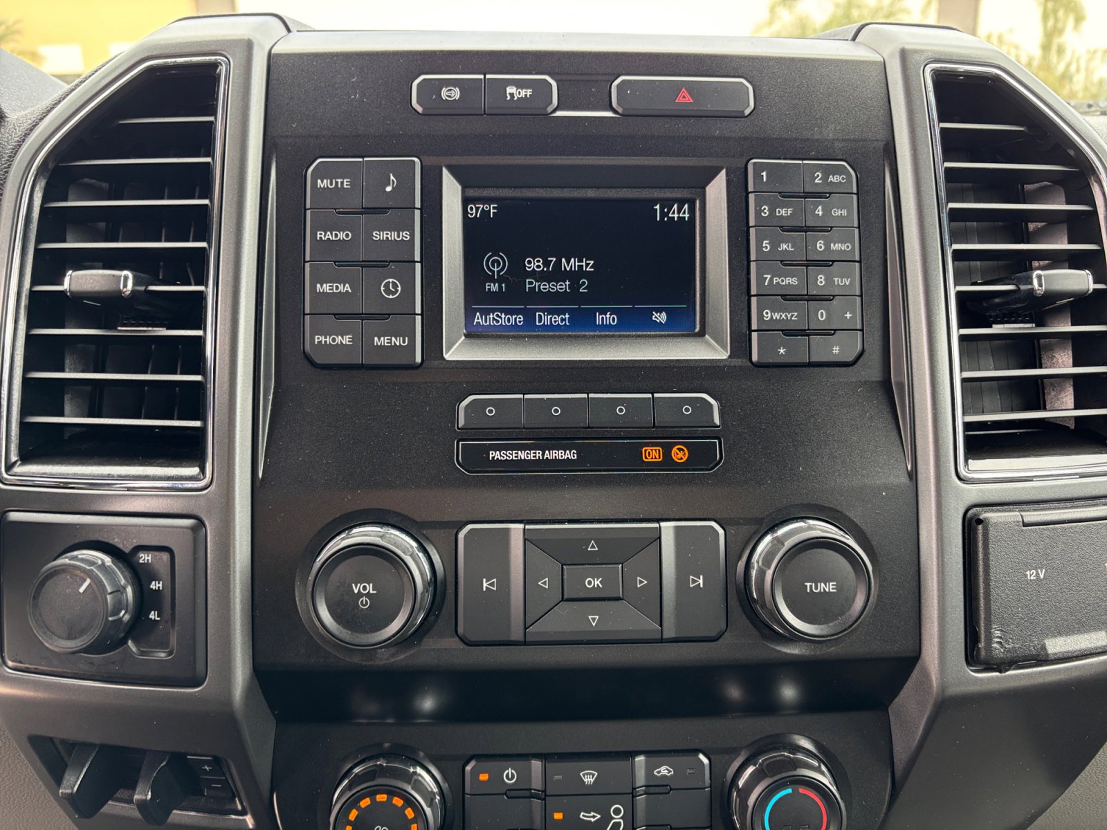 Certified 2019 Ford F250 XLT AWD/4WD image 26