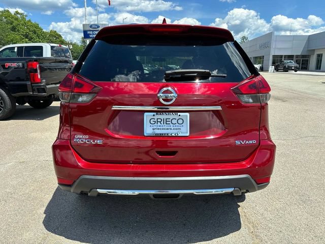 Used 2018 Nissan Rogue SV w/ Premium Package AWD/4WD image 4
