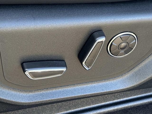 Certified 2020 Ford F150 Platinum w/ Equipment Group 701A Luxury image 29