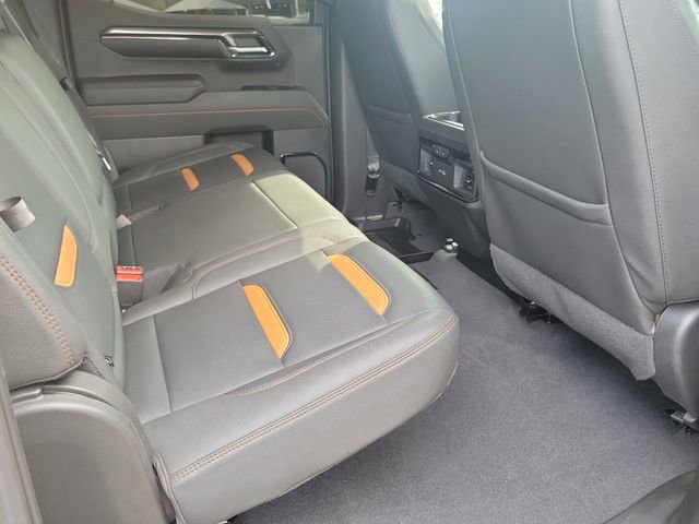 Used 2023 GMC Sierra 1500 AT4 w/ Technology Package AWD/4WD image 22