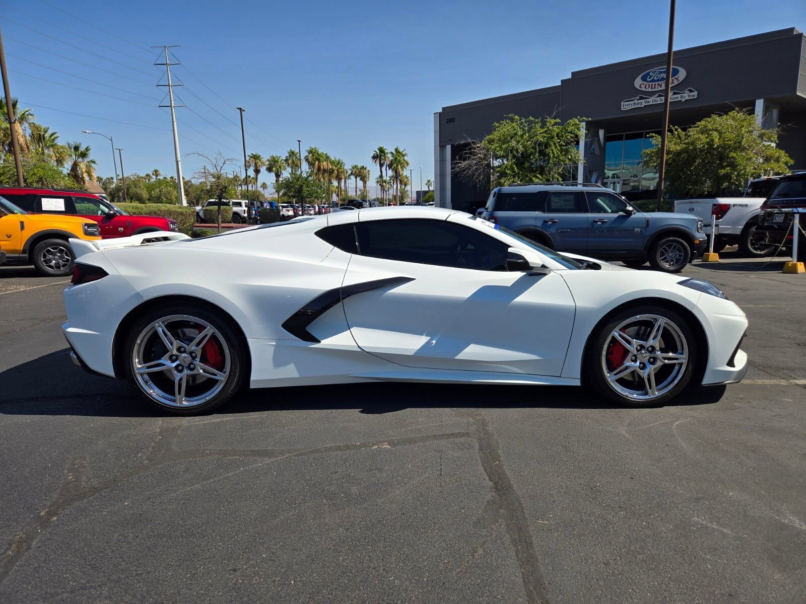 Used 2021 Chevrolet Corvette Stingray Preferred Cpe w/ Z51 Performance Package RWD image 7