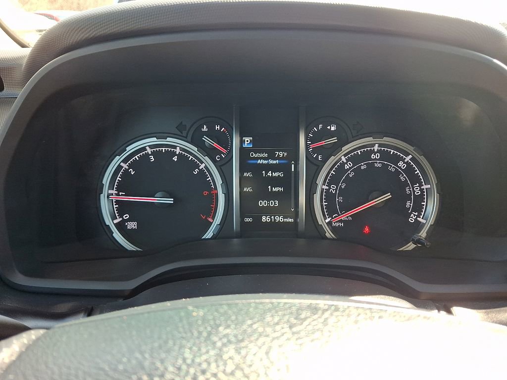 Used 2021 Toyota 4Runner Venture w/ Moonroof Package image 21