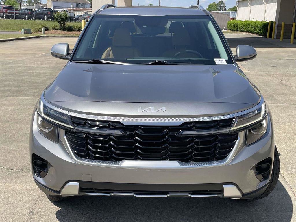 Used 2024 Kia Seltos EX image 8