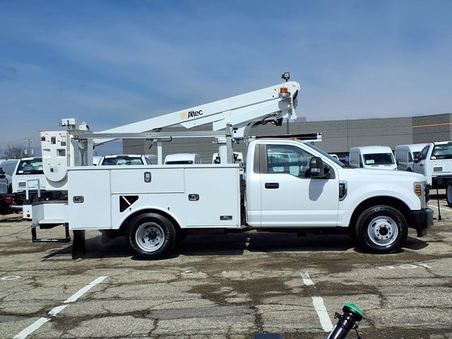 Certified 2019 Ford F350 XL w/ Power Equipment Group image 6