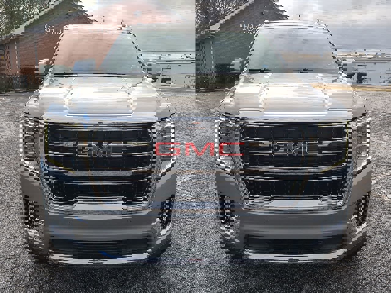 Used 2023 GMC Yukon SLT image 7
