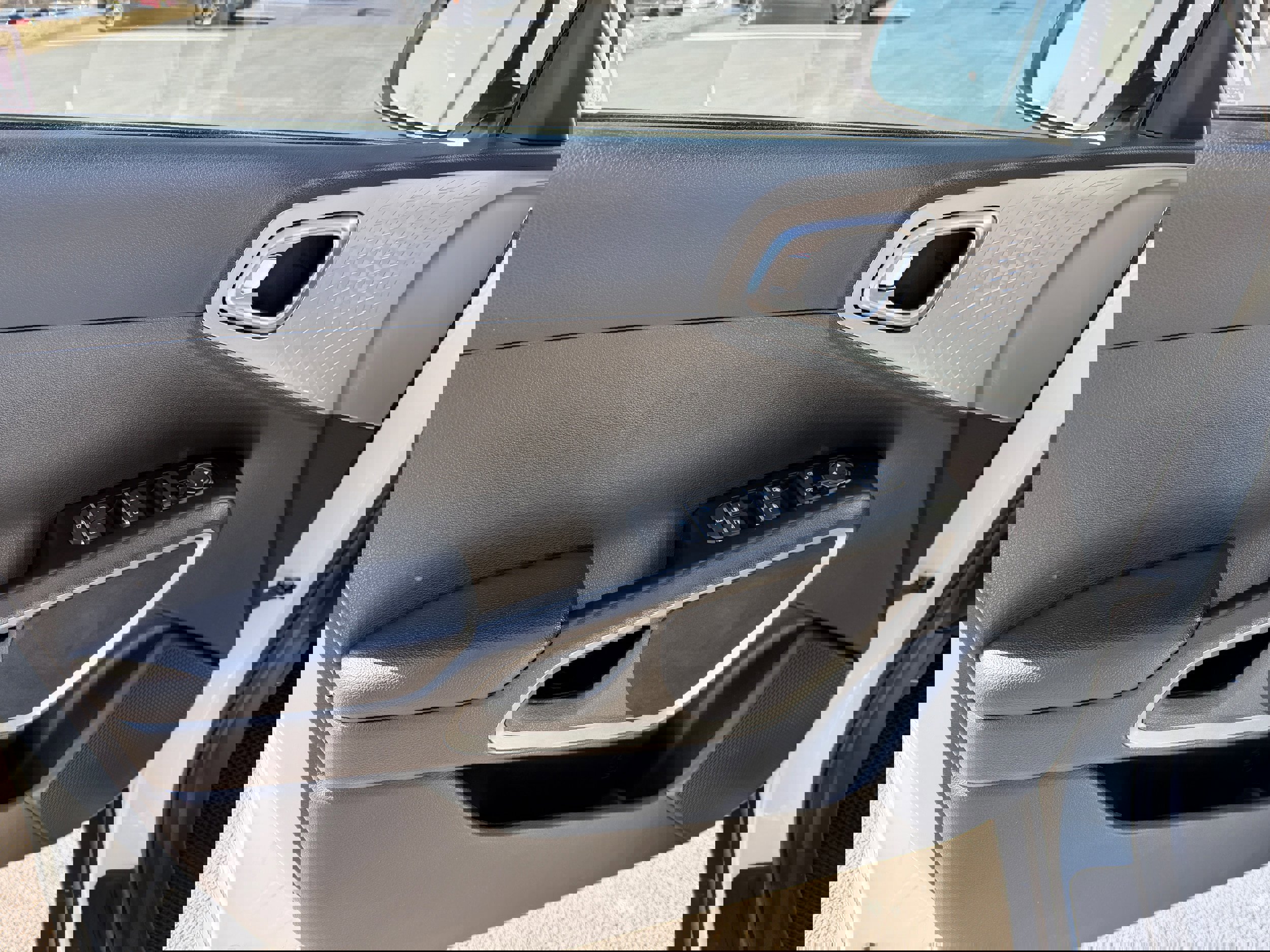 Used 2020 Kia Soul LX image 18