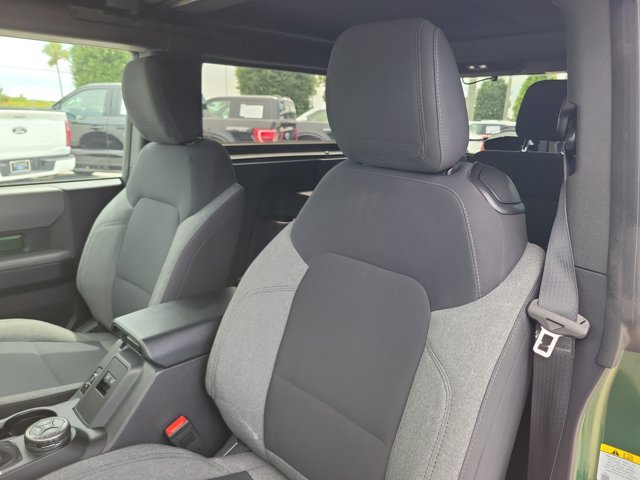 Certified 2022 Ford Bronco 2-Door AWD/4WD image 16