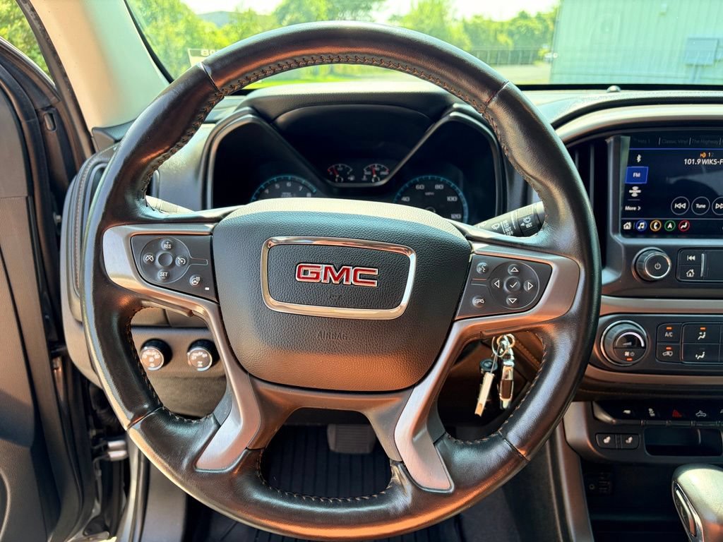 Used 2022 GMC Canyon AT4 w/ Trailering Package AWD/4WD image 7