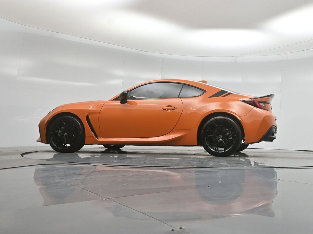 Used 2023 Toyota GR86 10th Anniversary SE RWD image 50