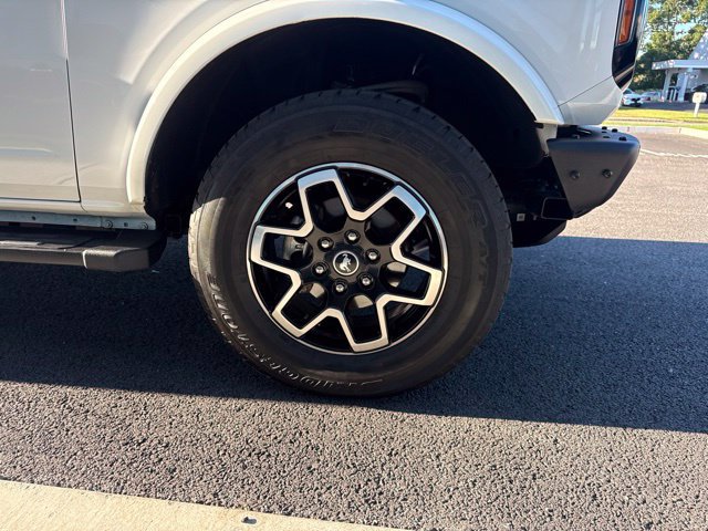 Certified 2024 Ford Bronco Outer Banks AWD/4WD image 11