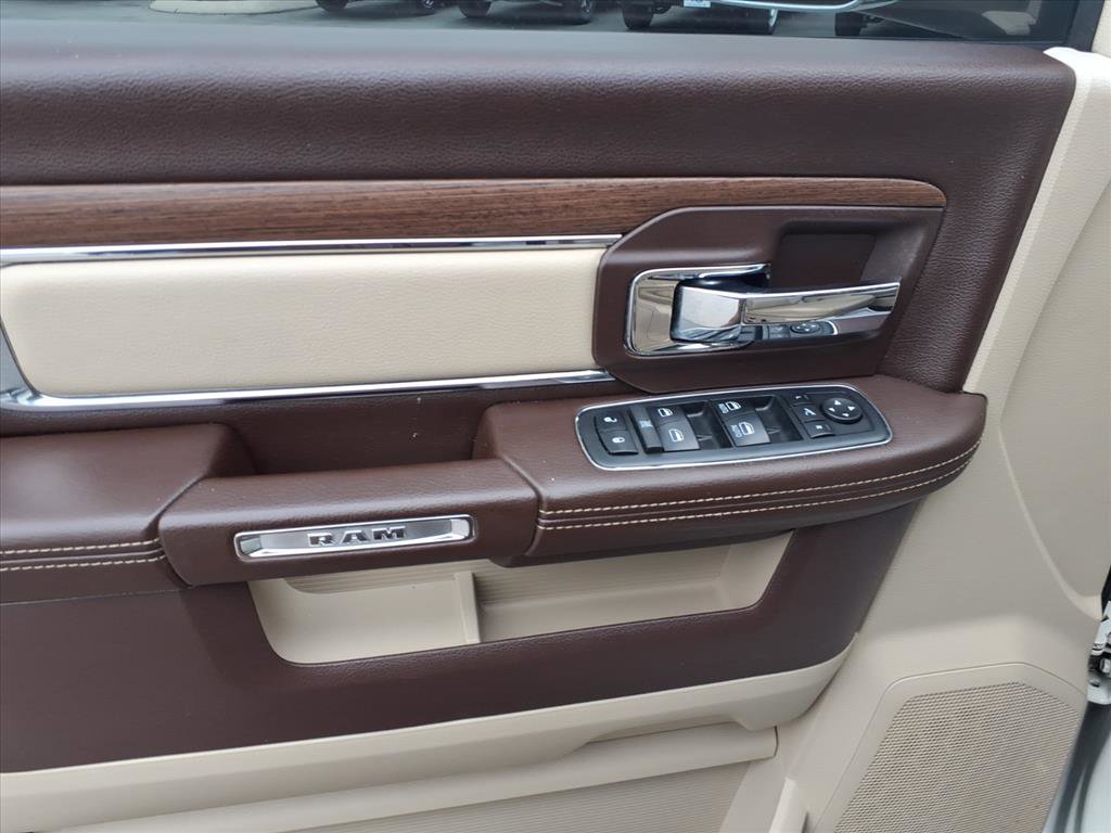 Used 2017 RAM 2500 Laramie image 11