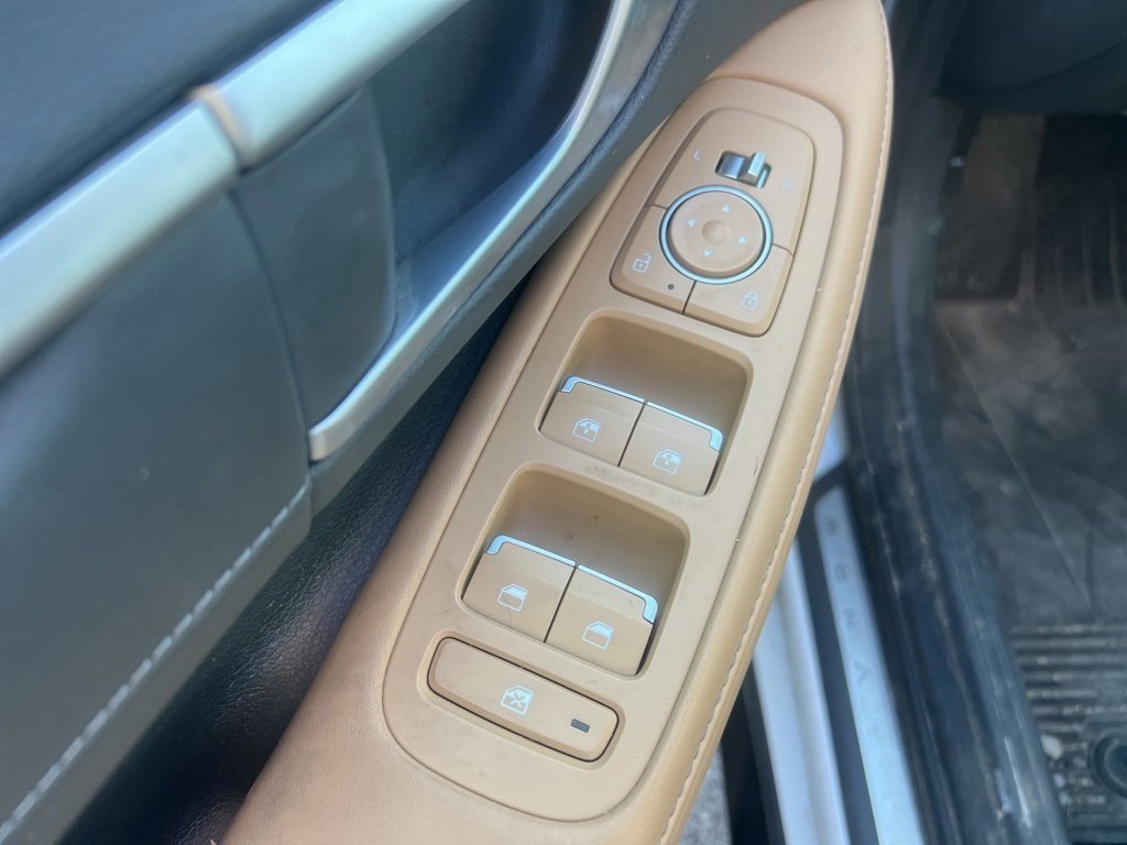 Used 2024 Hyundai Sonata Limited image 23