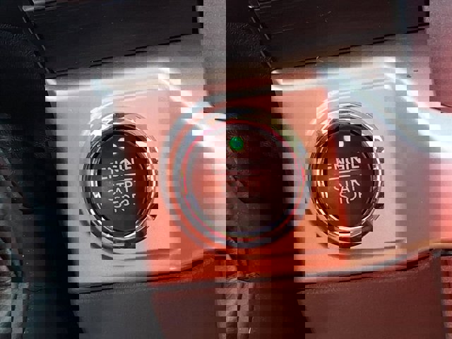 Certified 2022 Ford F150 XLT w/ Equipment Group 302A High image 17