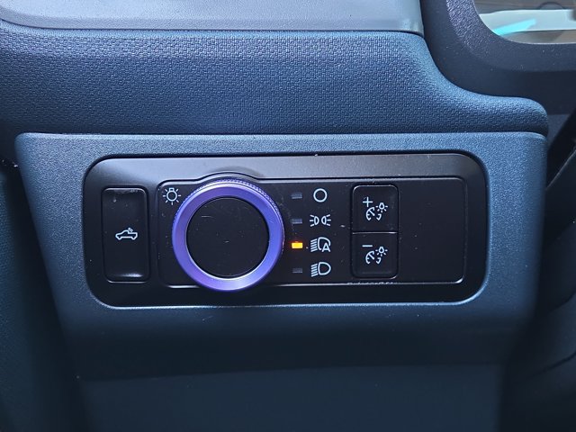 Certified 2023 Ford Maverick XL FWD image 25