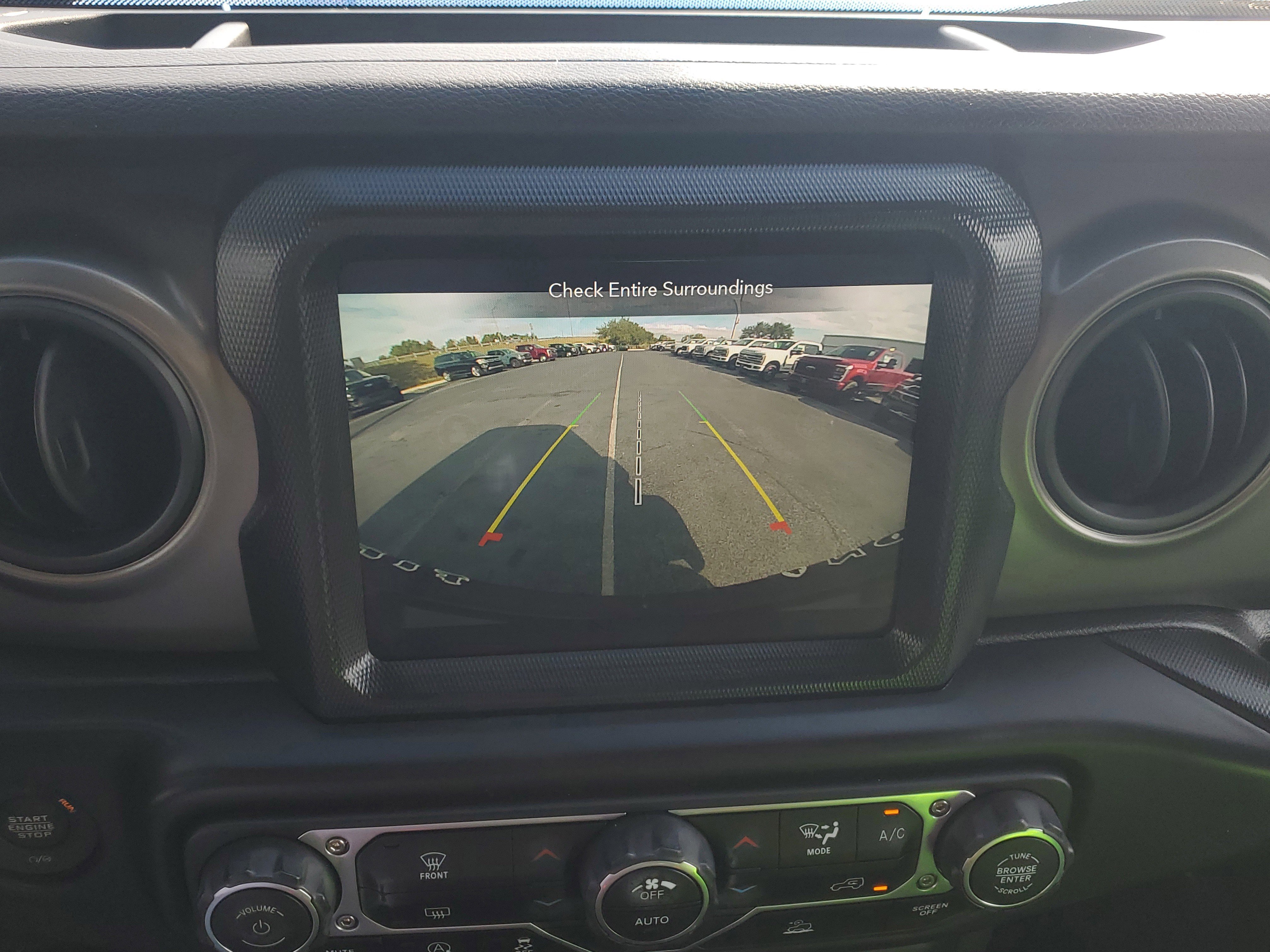 Used 2022 Jeep Wrangler Unlimited Sport image 28