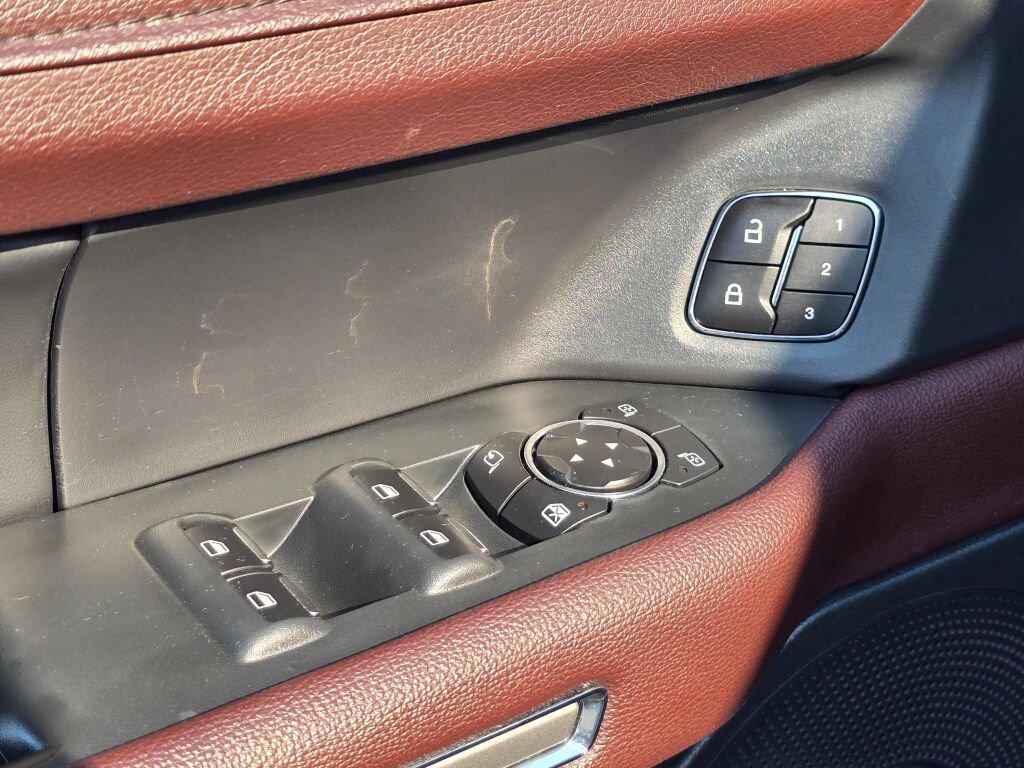 Certified 2024 Ford Expedition Limited AWD/4WD image 17