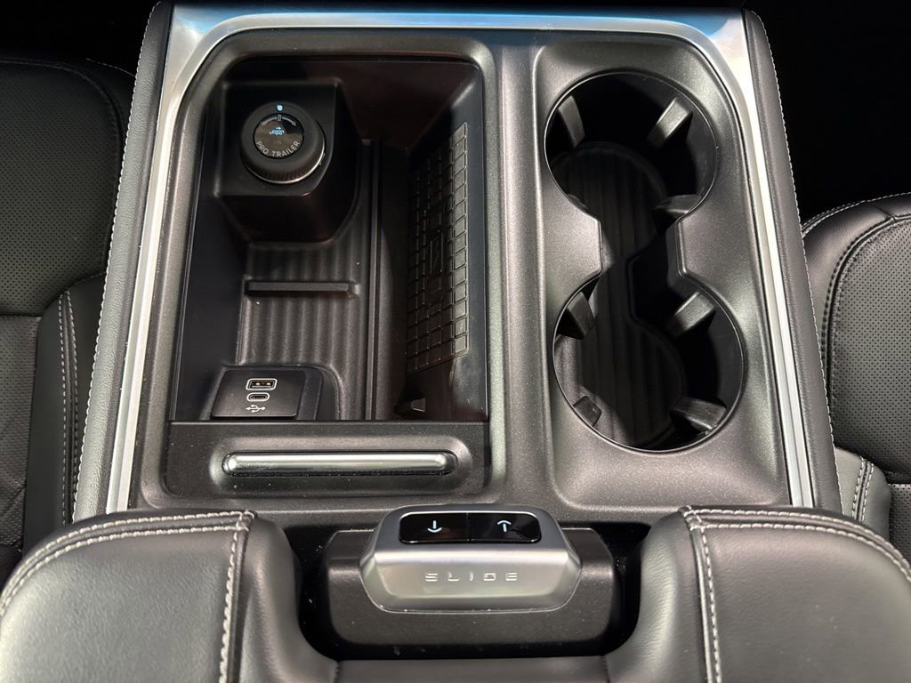 Certified 2025 Ford Expedition Platinum AWD/4WD image 30