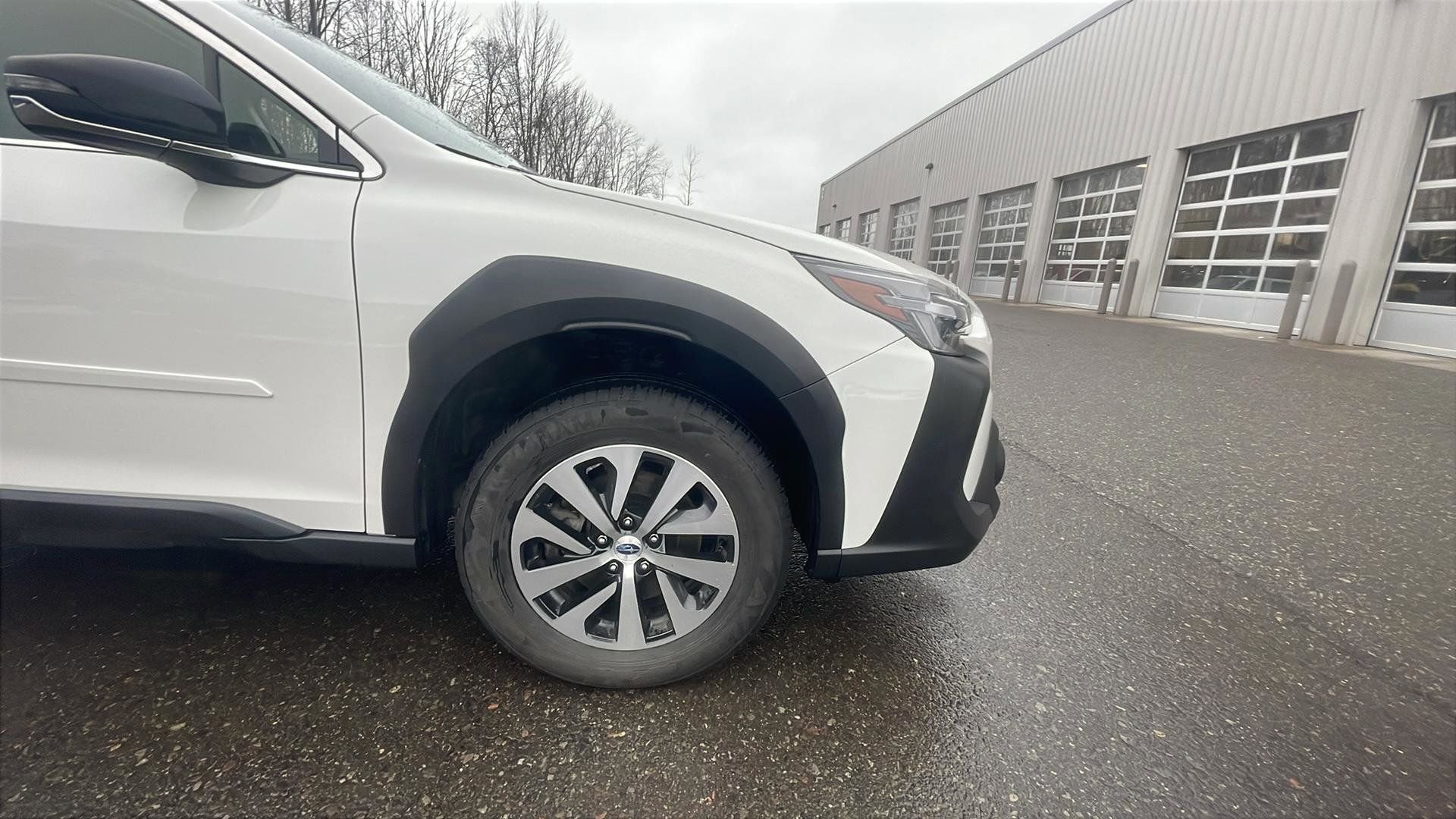 Used 2023 Subaru Outback Premium image 24